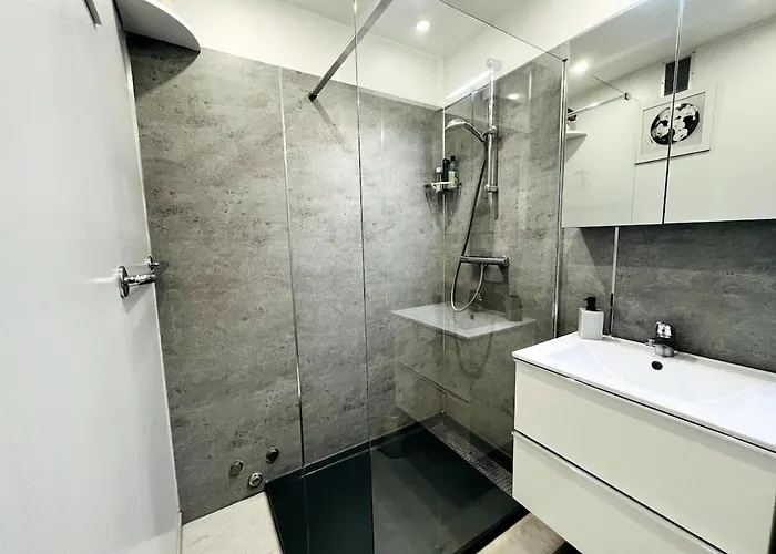 Le Barquier Apartment *