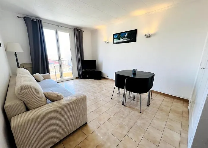 Le Barquier Apartment